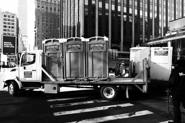 Best Porta potty services near me  in Plainfield, IL